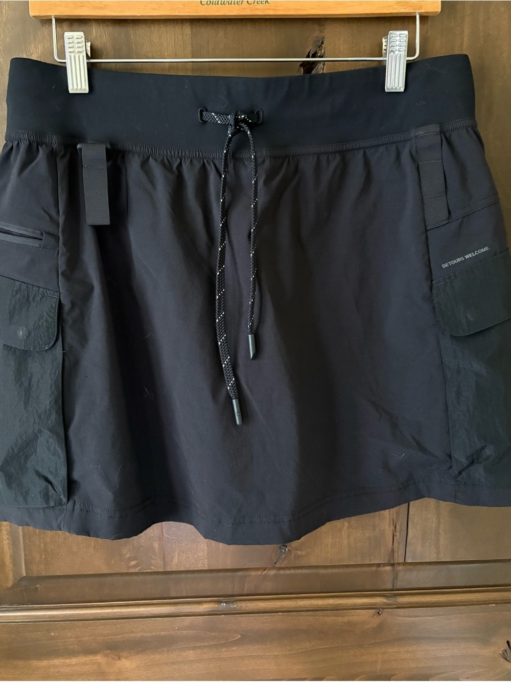 Lululemon Multi Pocket Cargo High Rise Black Hiking Skirt/Skort 12